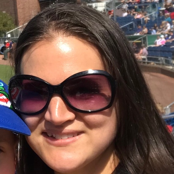 Meet your Posher, Bryenne - Picture 1 of 1